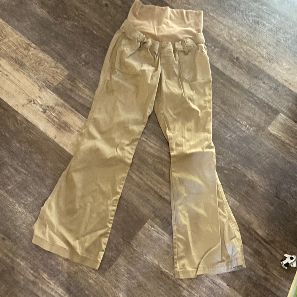 Khaki maternity pants size small